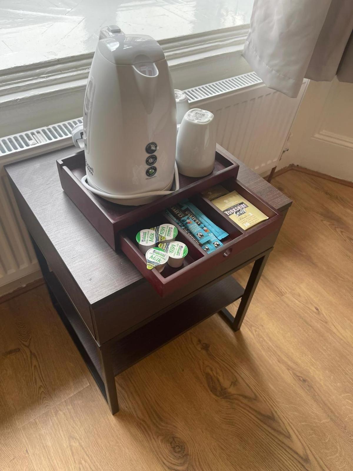 The Chapter Hotels - Hyde Park 런던 객실 사진