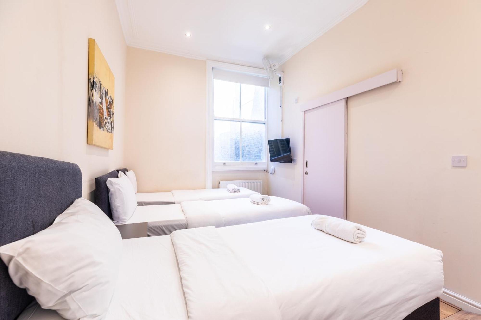 The Chapter Hotels - Hyde Park 런던 객실 사진