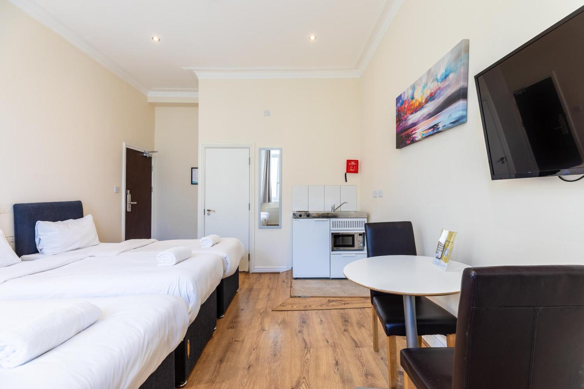 The Chapter Hotels - Hyde Park 런던 객실 사진